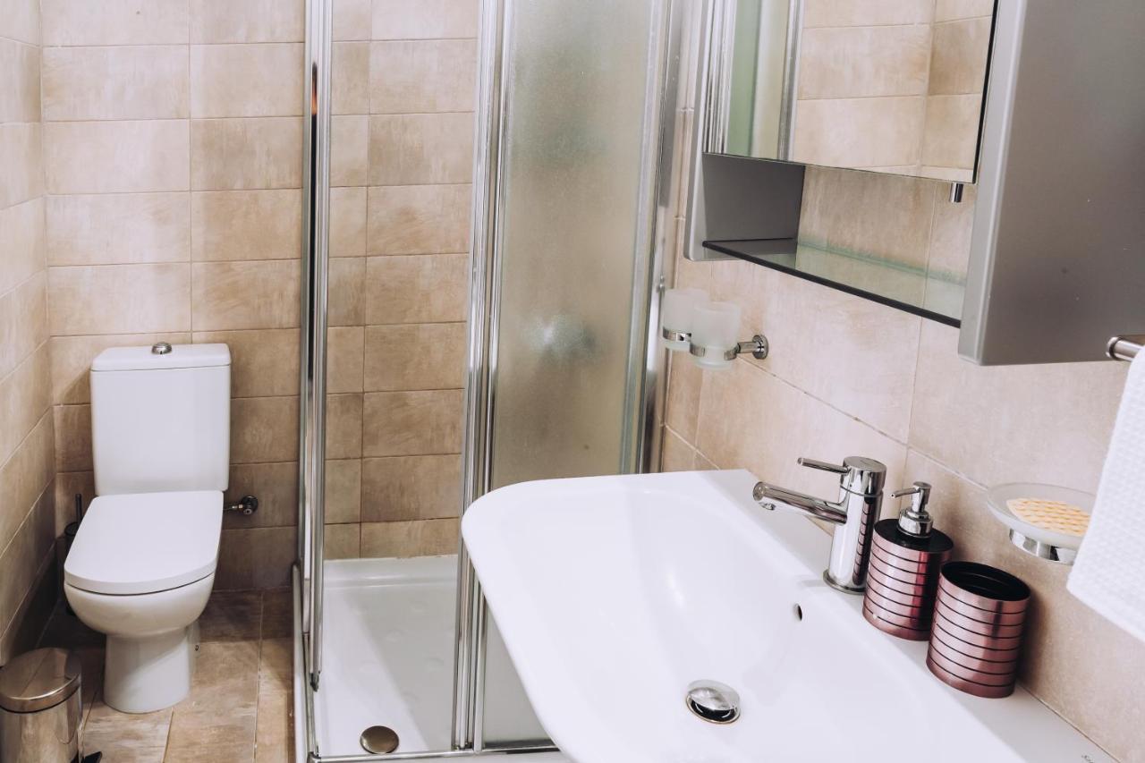 Minimal Townhouse Center Paphos 빌라 외부 사진